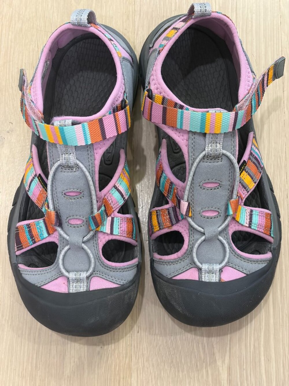 KEEN Venice H2 Lilac/Multicolor Outdoor Water Sandals Girls Sz 5/Womens Sz7 EUC